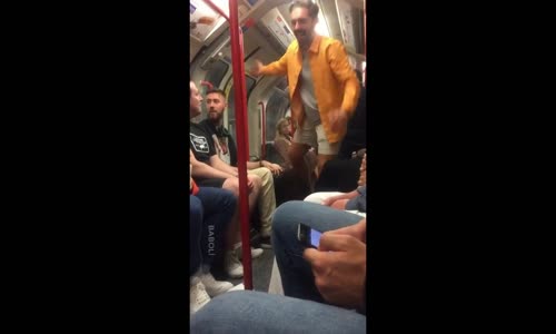 Chelsea Diye Böğüren İngiliz'i Metrodan Dehlemek