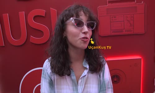 Zeynep Bastık YouTube Müzik Etkinliğinde Sahne Aldı