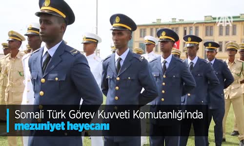 Somali Türk Görev Kuvveti Komutanlığı'nda Mezuniyet Heyecanı