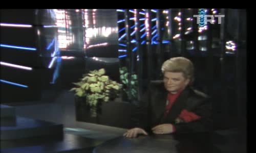 Zeki Müren-Seni Senden İstiyorum izle