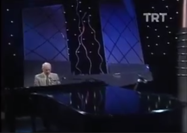 Şevket Uğurluer-Red Sails In The Sunset 