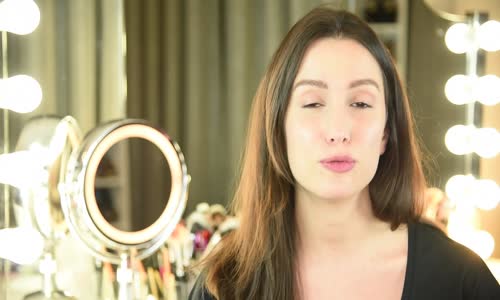 Aşkım İrem Aktulga Kadınlarda Yüz Tıraşı