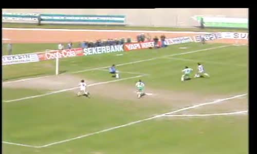 1988-1989 Sezonu Konyaspor-Beşiktaş Maç Özeti Ve Maç Sonu Röportajları İzle