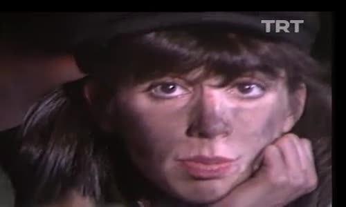 Çiğdem Tunç-99 Red Balloons izle