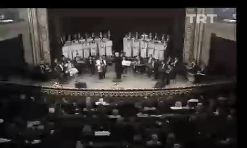 Muazzez Abacı-Yollarına Baka Baka izle 