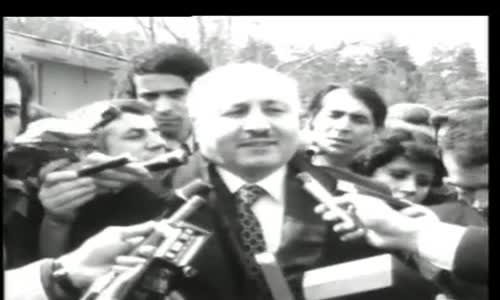 Necmettin Erbakan'ın Hükümet Buhranı Eleştirisi izle