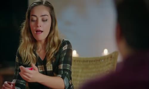 Çilek Kokusu 17. Bölüm  Kalçan Geniş