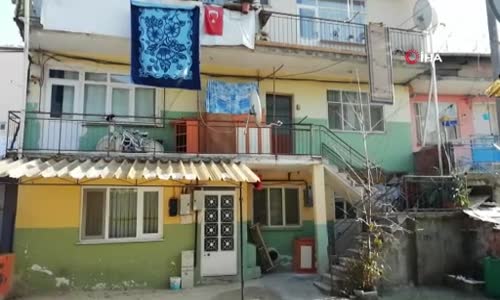 Kocaeli’de evde doğum yapan kadın bebeğini bıçaklayarak öldürdü 