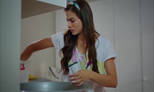 Çilek Kokusu 11. Bölüm - Senden Vazgeçmem