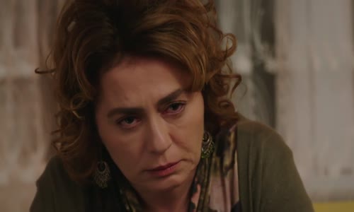 Fazilet Hanım ve Kızları 7.Bölüm - Yansın Bu Eller