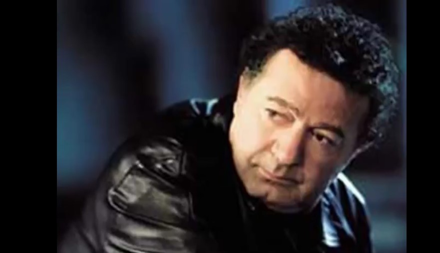 Kayahan -- Odalarda ışıksızım