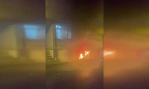 Fatih’te Korkutan Yangın Binanın Bodrum Katı Alevlere Teslim Oldu