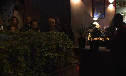 Mehmet Ali Erbil İle Eşi Romantik Bir Yemek Çıkışında Röportaj Verdi 