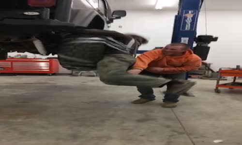 Tamircilerin Tekerlek Eğlencesi 