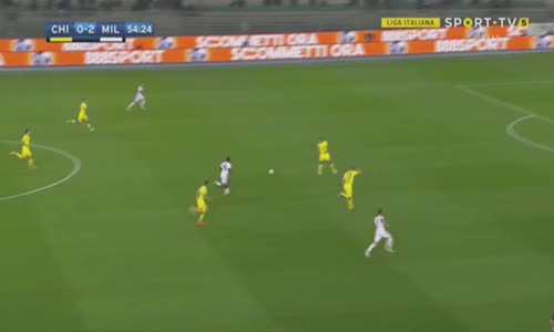 Hakan Çalhanoğlu Seria A'daki İlk Golünü Attı