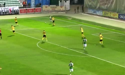 Böyle Defans Oyuncusu Düşman Başına İzle