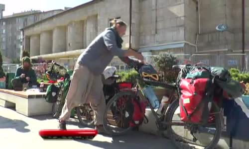 Alman Biyolog Çiftten Bisikletle Dünya Turu