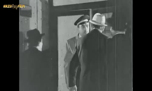 Sürtük  Türkan Şoray' ın Keşfedilişi