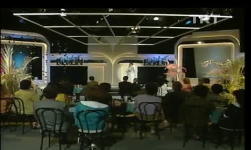 Hüner Coşkuner-Sakın Dönme Geriye İzle