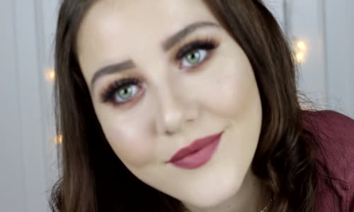 Gamze ekşi Kahverengi Dumanlı Göz Makyajı