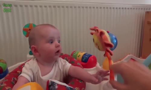 Komik Bebekler Oyuncak Korkuttu