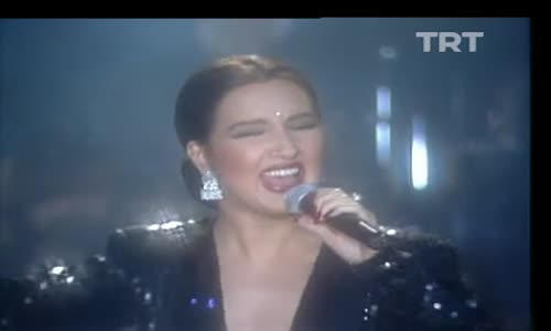 Nükhet Duru-Ben Gene Sana Vurgunum 