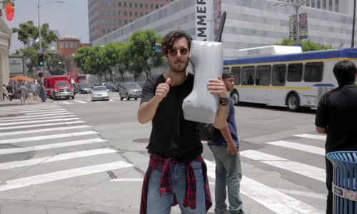 Şişme Telefonla Kız Tavlama - Hayrettin 