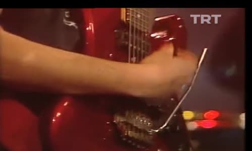 Ayşegül Aldinç-Ne Güzel izle