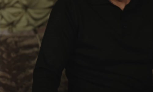 Fazilet Hanım ve Kızları- Yatak Odasında Şok Görüntü!