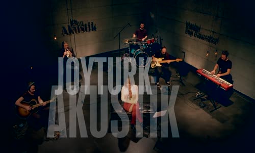 Gökçe  Vazgeçmeseydin Keşke 