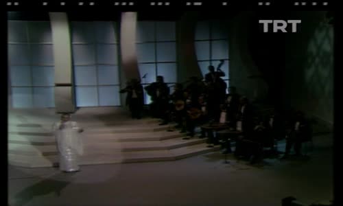 Muazzez Abacı-Bir Gönül Hikayesi Anlatırdı Gözlerin izle 