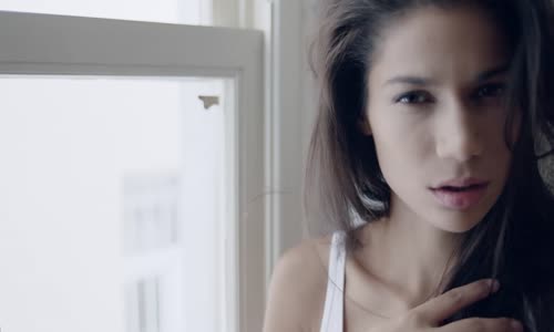 Çelik - Yerlerdeyim