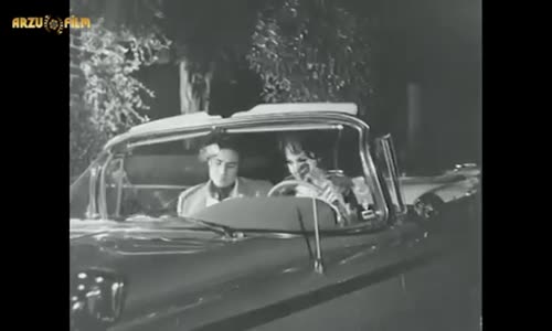 Sürtük  Niye Bekledin Beni Bunca Saat