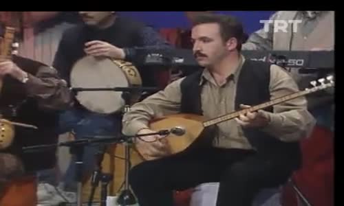 Gülşen Kutlu-Ben Bugün Yarimden Ayrı Düşeli izle