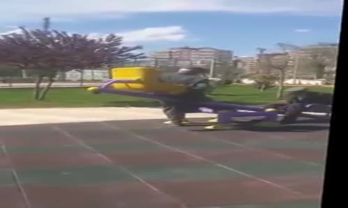 Dedelerin Tahterevalli ile İmtihanı