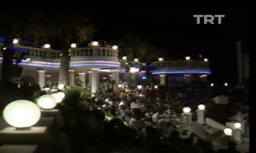 Nurdan Torun-Çıkar Yücelerden Haber Sorarım