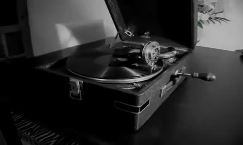 Saudade Gramofon Dinletisi