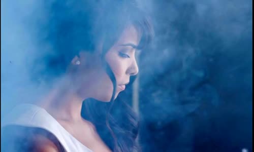 Indila 2017 New Song  Nouvelle Chanson