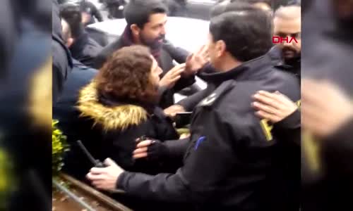 Zeminde Ayağı Kayan Polisin HDP'li Vekili Düşürmesi