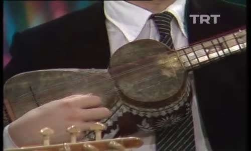 Belkıs Akkale-Uca Dağlar Başında izle