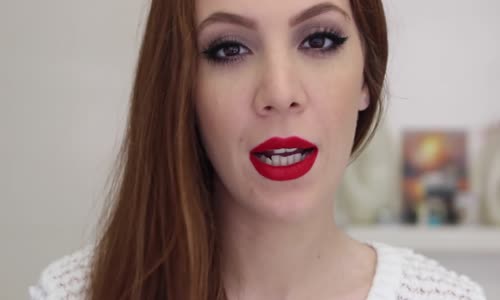 Aslı Özdel Ev Partisi için Yılbaşı Makyajı