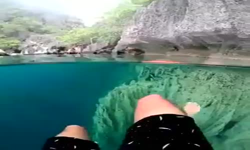 Cennet Bahçesinde Yüzmek gibi