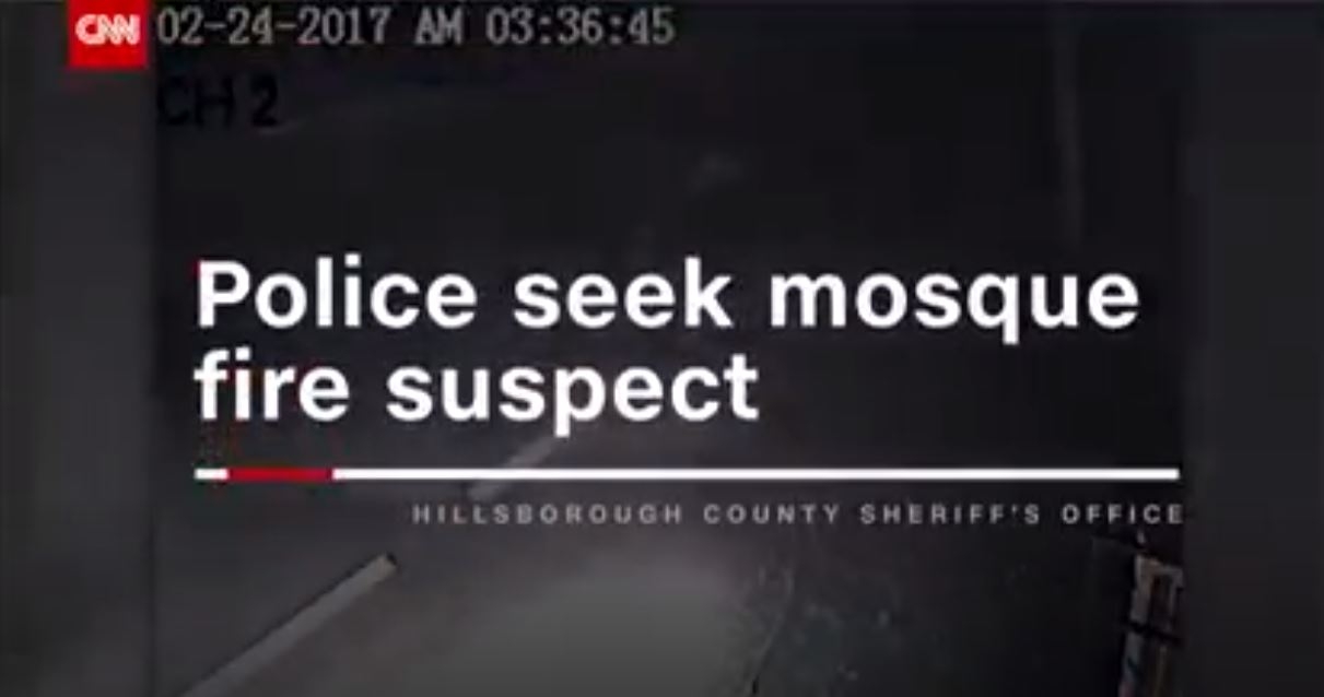 Abd, Camiyi Aleve Veren Adamın Video Görtüntüsü