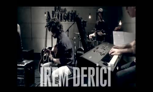 İrem Derici - Es (Akustik)