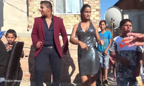 Mahallenin Esmer Güzeli Düğünde Döktürüyor