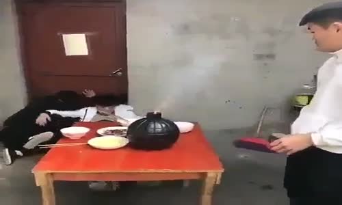 Bombadan Bakın Ne Çıktı