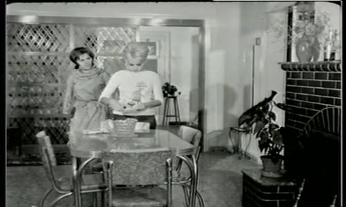 Beni Sevdiği İçin Peşimden Koşanla Evlenmek İstiyorum