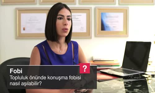 Topluluk Önünde Konuşma Fobisi Nasıl Aşılabilir