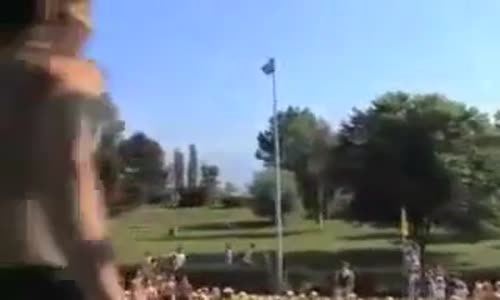 Havuza Nasıl Atlanmaz