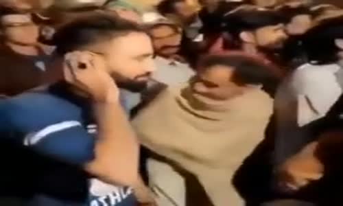 Yediği Tokadı Çözemeyen Adam